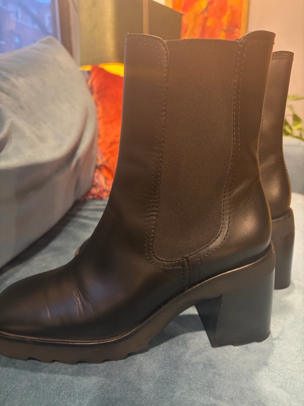 The Kooples Black Leather Chelsea Ankle Boots Retail $520 Worn Once FRA 41 US 10 - Picture 11 of 15